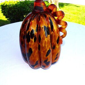 Art Glass Pumpkin Amber Orange Leopard Spot Ribbon Stem Shimmer 9 1/2"